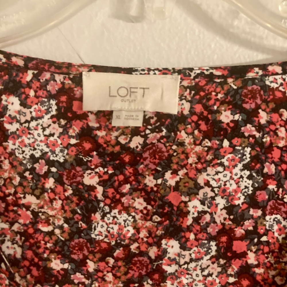 Loft Factory blouse - Picture 2 of 2